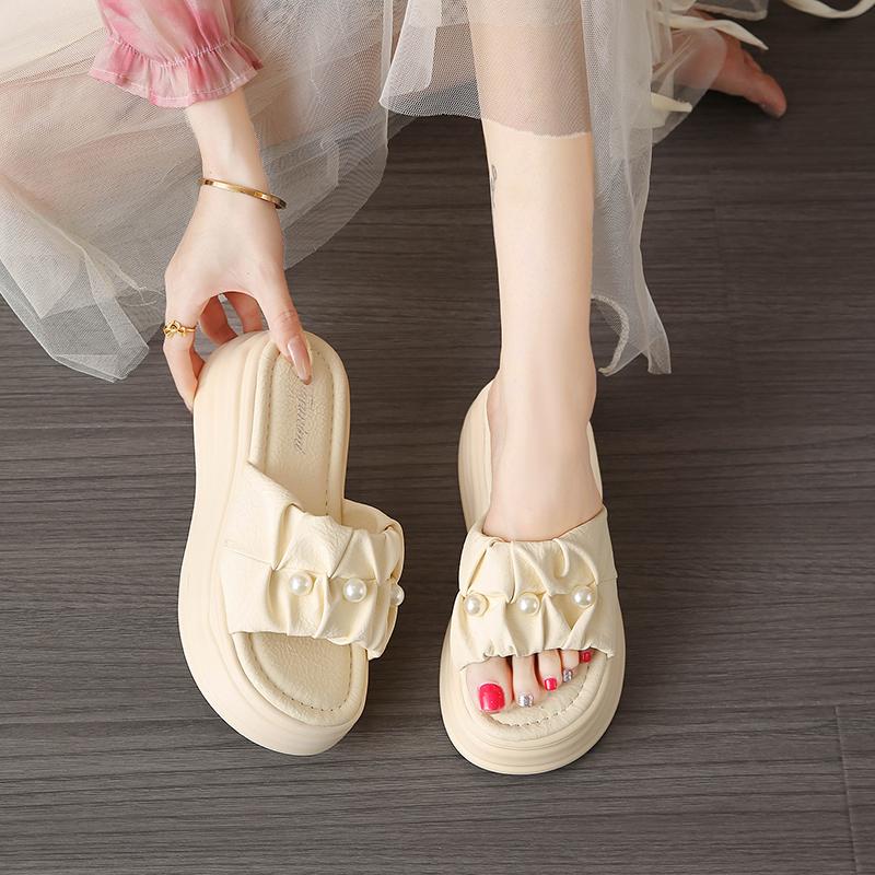 CRLAYDK Fashion Sandals for Women Fold Pearl Slip On PU Leather Slides Ladies Casual Walking Shoes Platform Beach Slippers