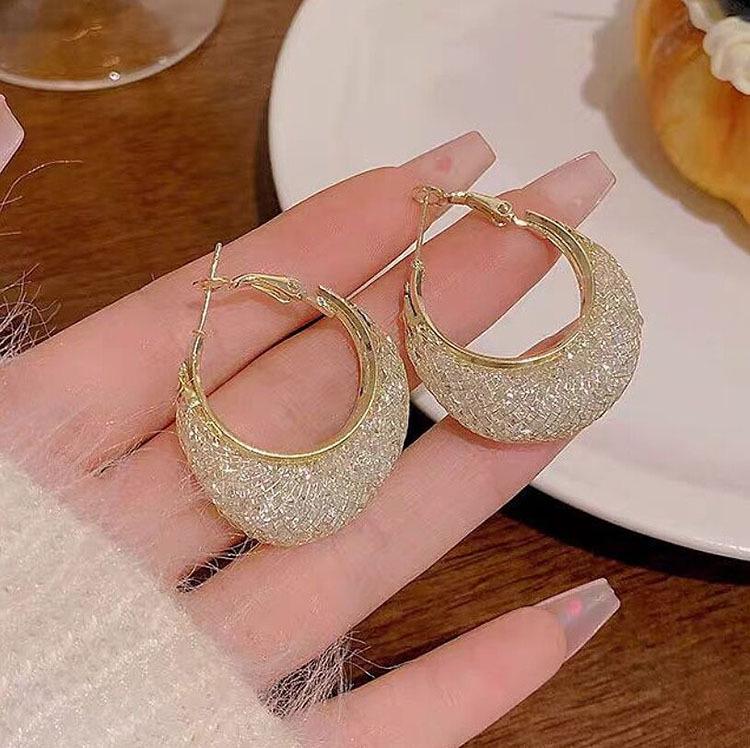 High-End Crystal Mesh Circle Earrings for Women - Fashionable and Elegant Design