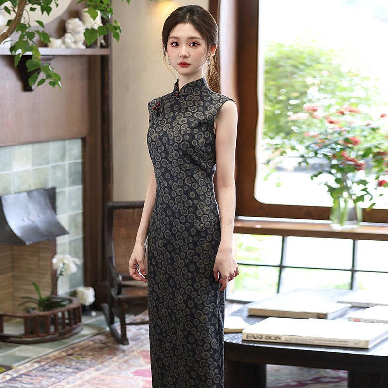 Sleeveless national style, new Chinese Suzhou long cheongsam, improved young 1011 new women's high-end sense, daily wear