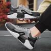 Neue Allgleiches fliegende rutschfeste Herrenschuhe Frühling und Sommer atmungsaktive Sportschuhe Laufschuhe Freizeitschuhe leichte Netzschuhe
