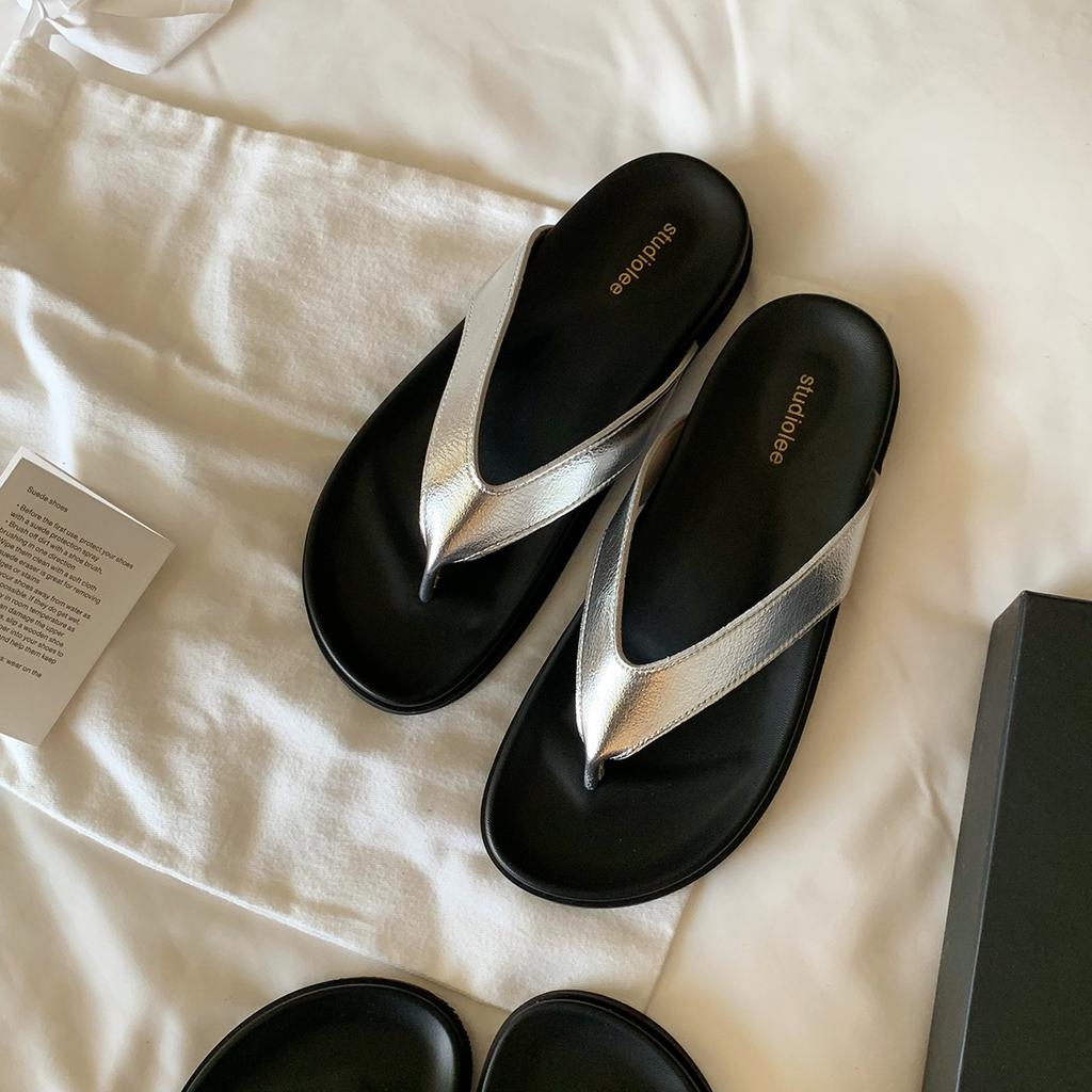 Grape mother with the same summer bi-prepared round head casual versatile foot flip-flops minimalist wind beach vacation flat bottom mop