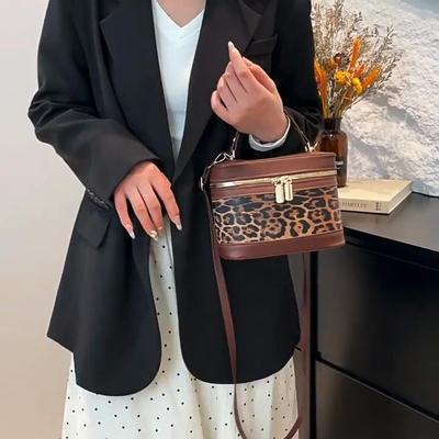 Modische runde Beuteltaschen für den täglichen Gebrauch von Damen, Umhängetasche mit Leopardenmuster für den Weg zur Arbeit, lässige Damenhandtaschen