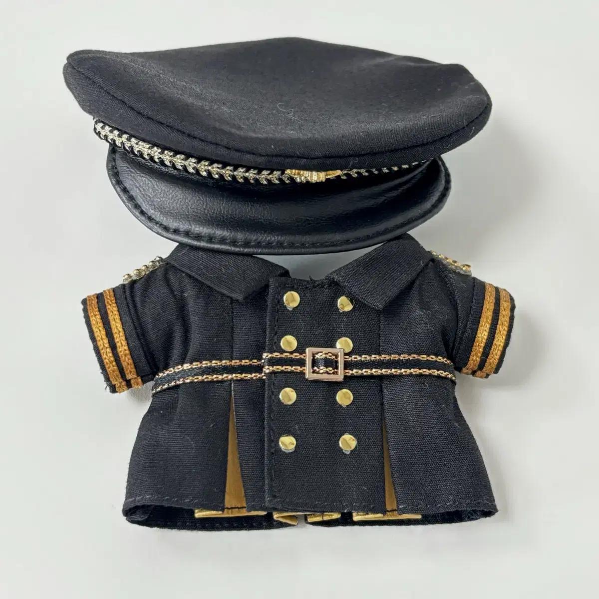 

Униформа Ninnimal, шапка, черная, 10 см
