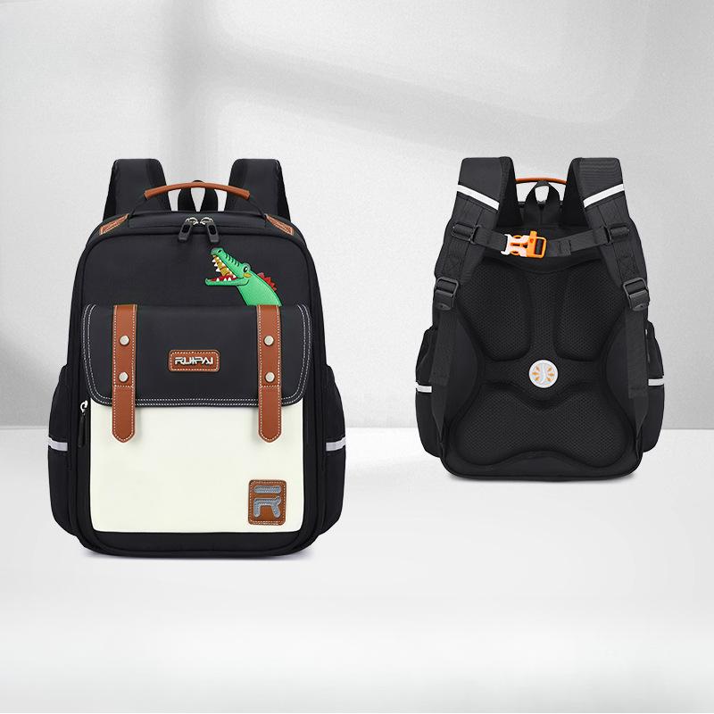 

Ultra-light Cloud Schoolbag for Boys and Girls of Primary School, Protecting The Spine and Reducing The Burden