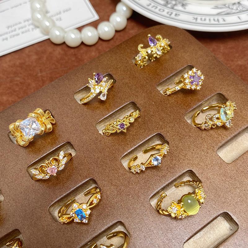 Mittelalterlicher Vintage Geometrischer Mikro-Inlay Personalisierter Öffnungsring Damenmode Retro Kalter Wind Nischendesign Ring