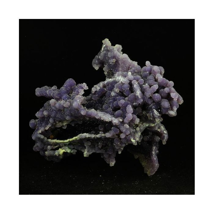 Pierres et Minéraux. Calcédoine. 2636.0 ct. Mamuju area, Sulawesi, Indonésie.