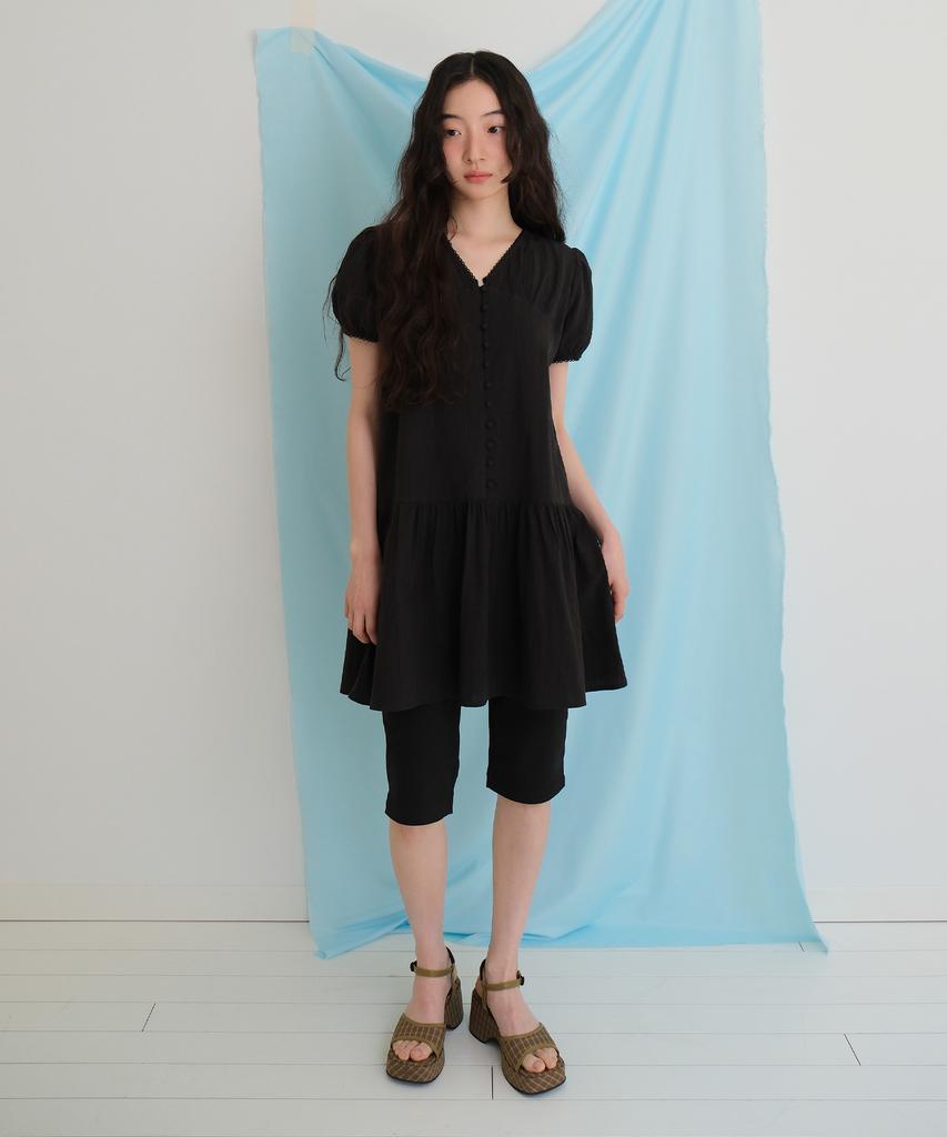 Moui Dia Capri Pants (Black)