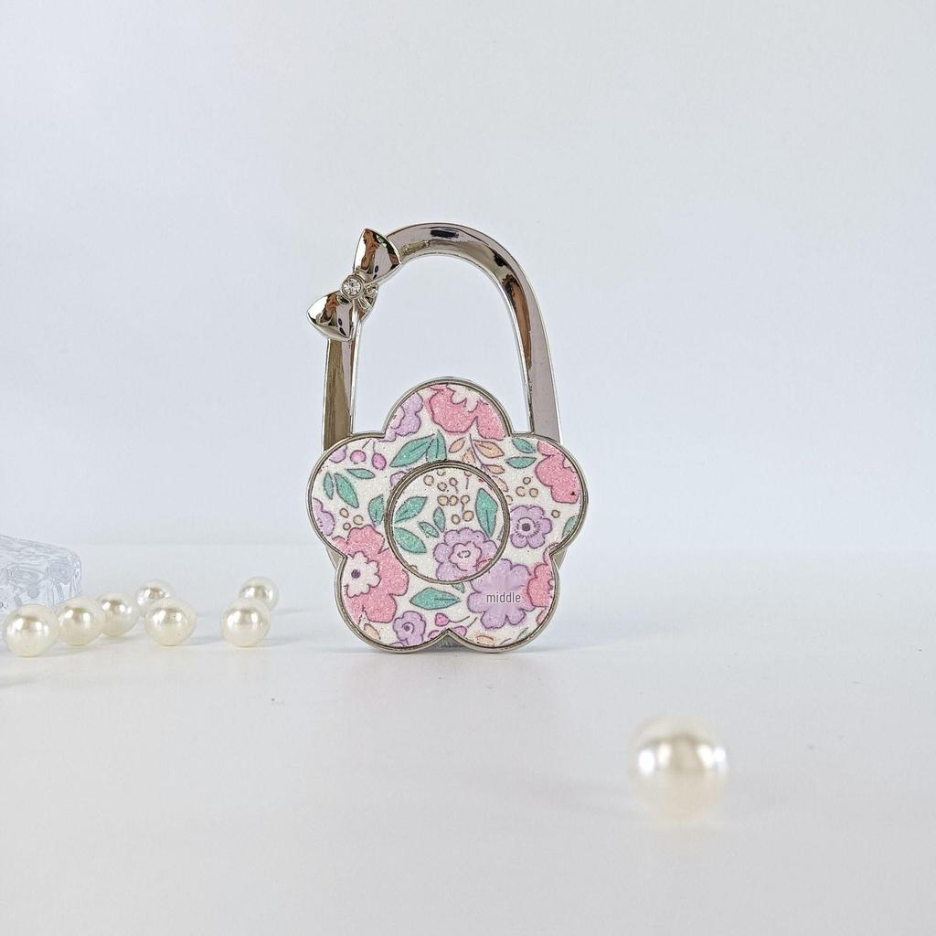 Hot Selling Foldable Sunflower Hanging Bag Hook, Small and No-Adhesive