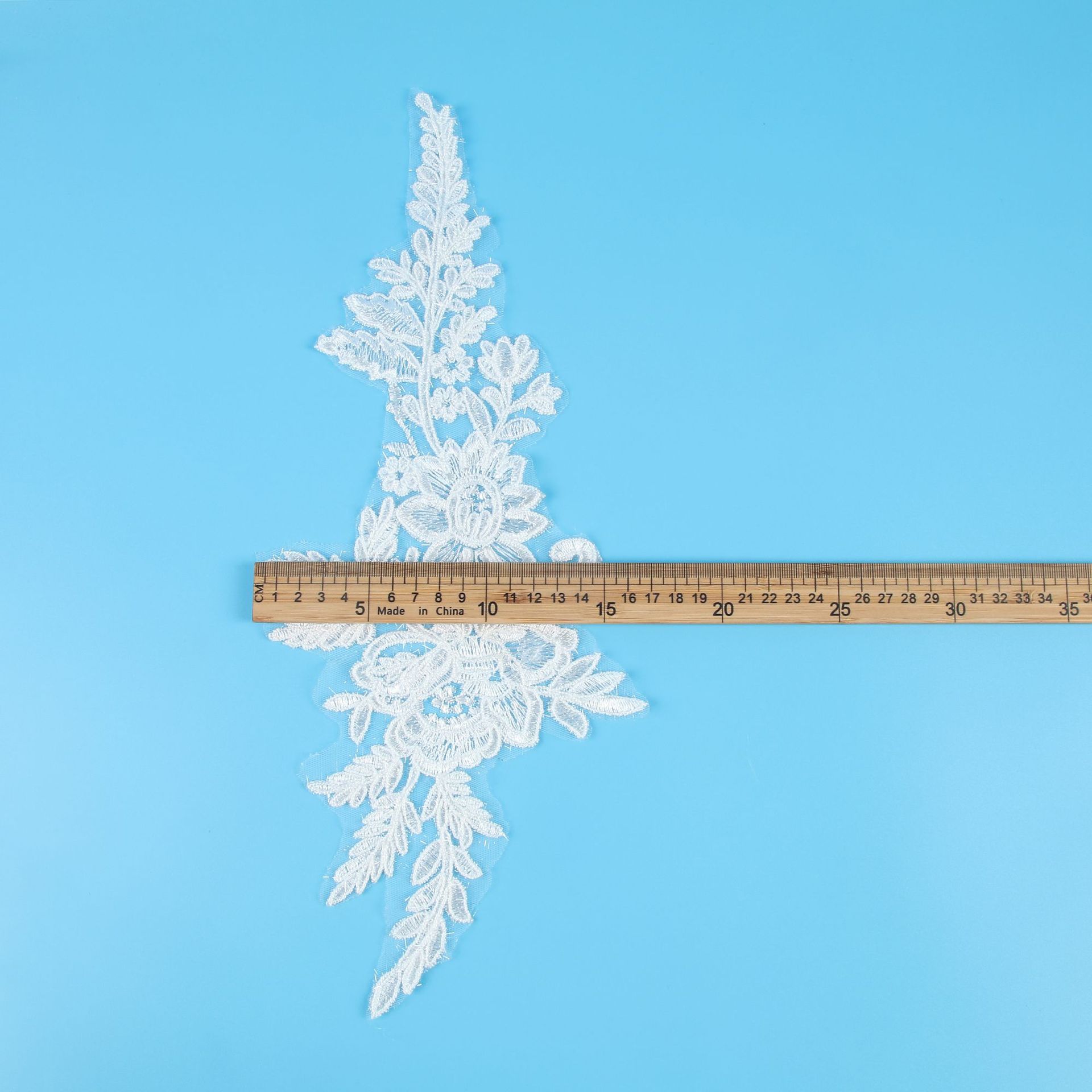 

Children S Clothing Wedding Dress Lace Accessories Embroidered Car Bone Mesh To Flower Women S Clothing Decorative Collar Skirt Accessories Type A, Ben White/Hairy Rope (40 * 17cm)