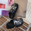 Sapatos de mulher – Sandálias
