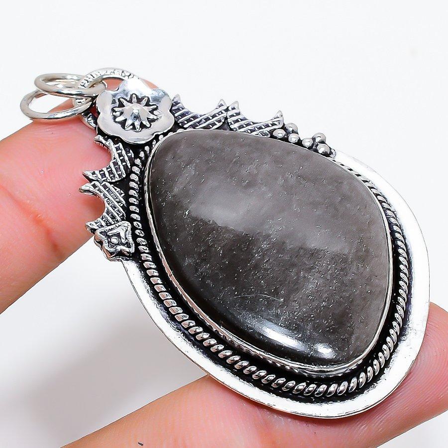 

Silversheen Obsidian Gemstone Handmade Ethnic Jewelry Pendant 2.56 SR-2772