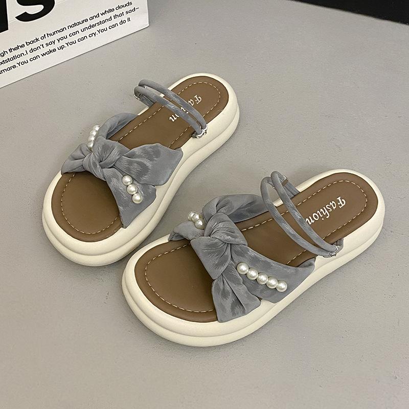 Fairy style slippers female summer wear thick-bottomed foreign style beautiful not tired foot muffin slippers 2025 new thick-bottomed sandals