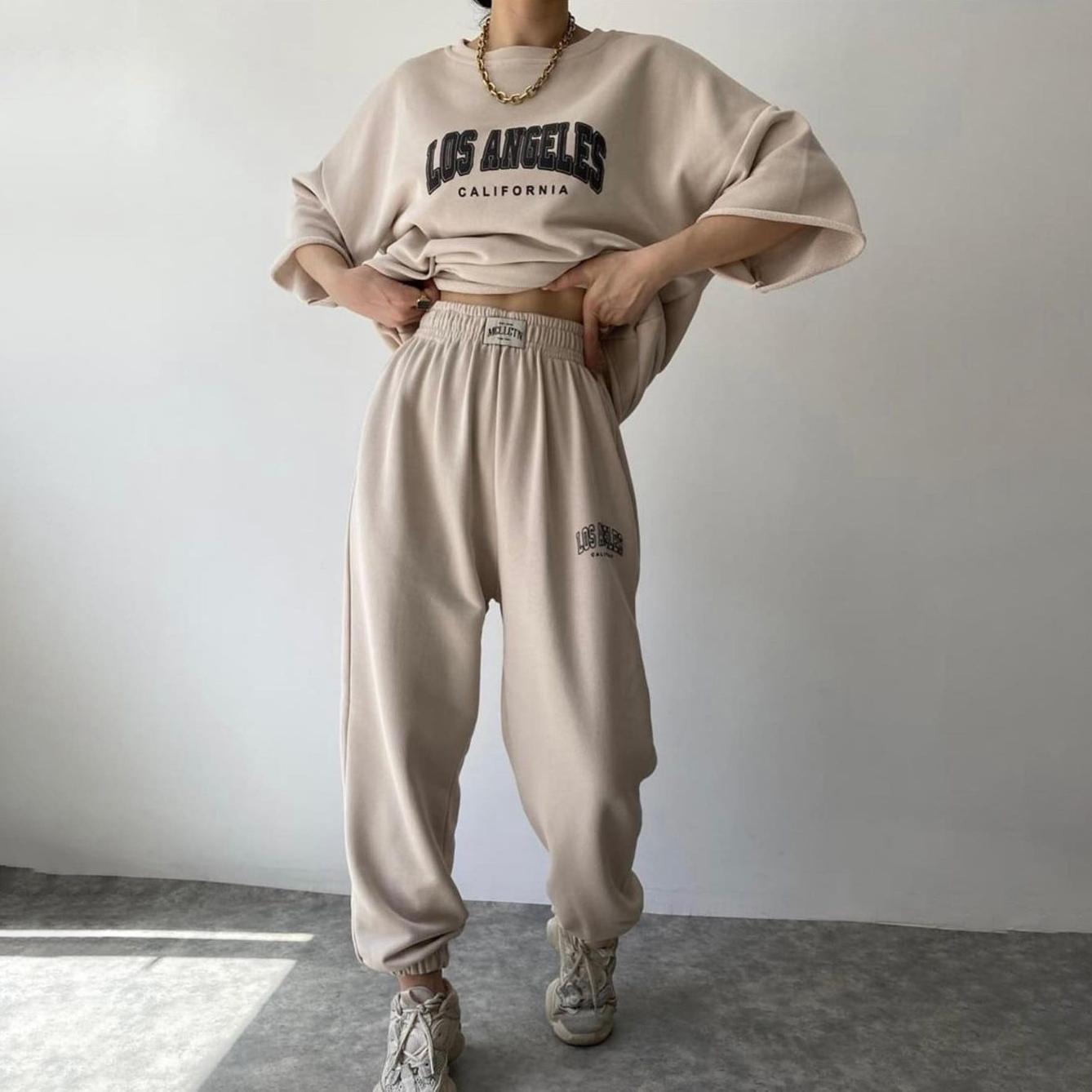 

Весенние женские модные повседневные спортивные штаны с короткими рукавами с принтом, костюм из двух предметов S