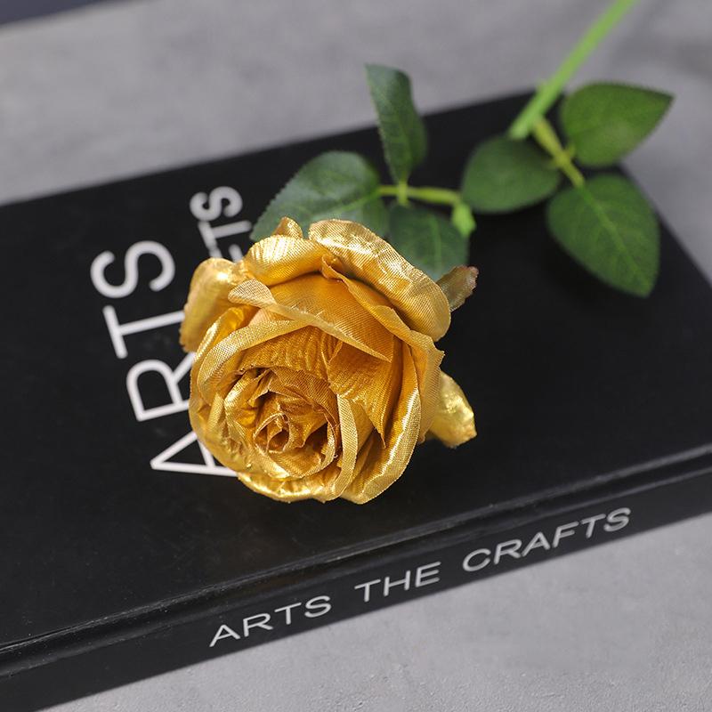 

3Pcs Realistic Touch Colorful Artificial Roses Flowers Rainbow Lifelike Silk Roses Flowers Non-Fading Plastic Fake Flowers золотой