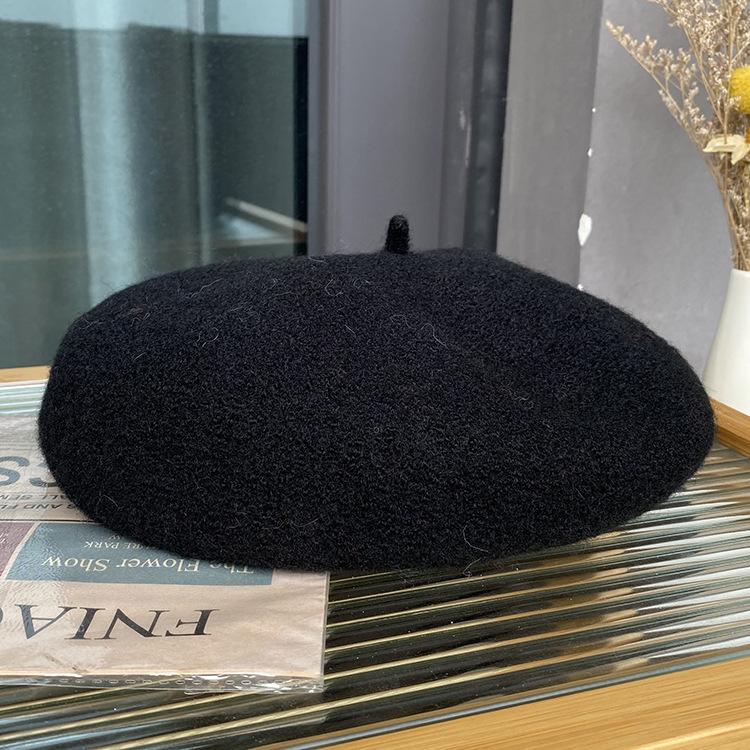 Autumn and winter new knitted beret ins girls painter hat solid color literary retro bud hat tide