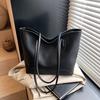 Popular retro bag women's large capacity 2025 new spring casual messenger bag portable bucket bag