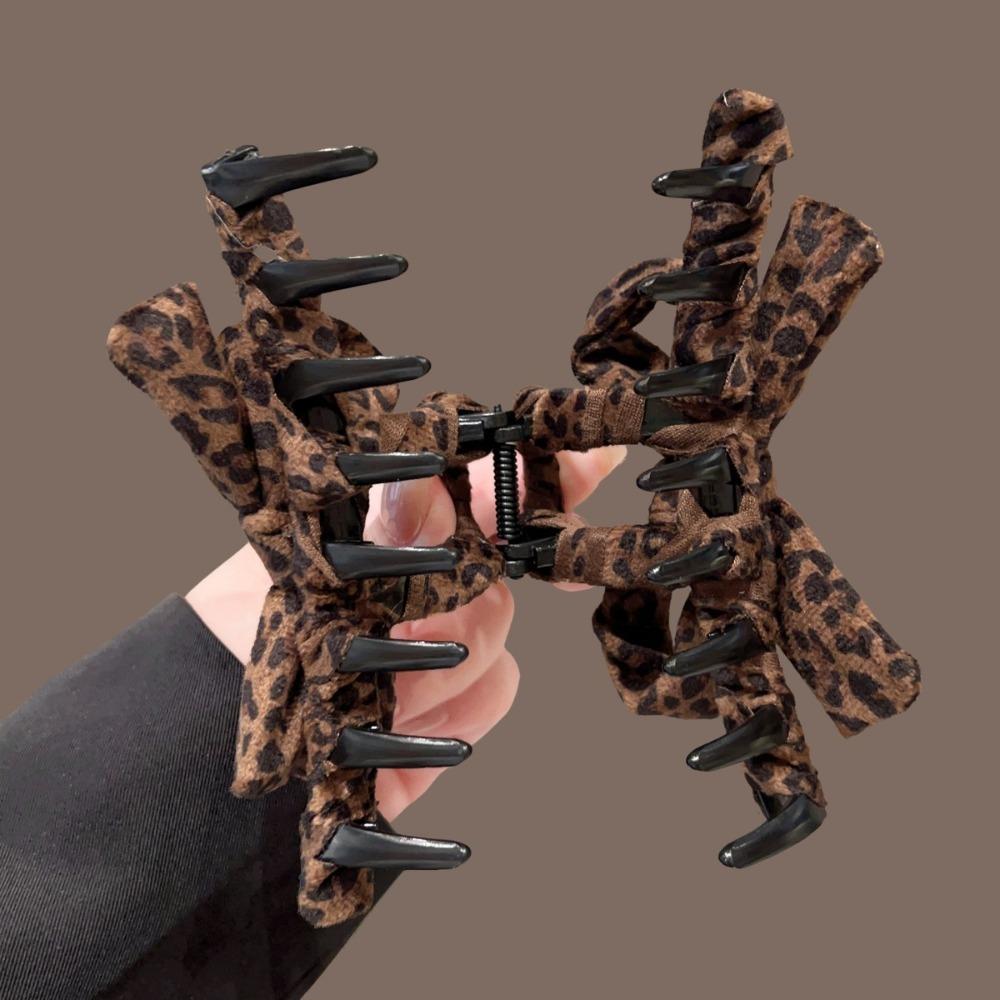1pc Leopard Print Bow Hair Clip Retro Sweet and Cool Style with A Niche and Exquisite Design Featuring A Back Of The Head Clip