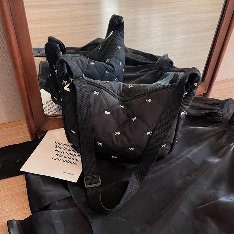 Damska Pikowana Torba na Ramię z Puchu Jesień&Zima Bawełniana Wyściełana Torba Listonoszka Duża Pojemność Wszechstronna Torebka Damska Puszysta Torba Crossbody