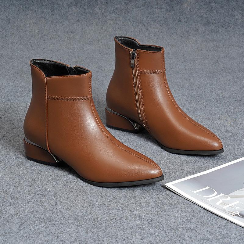 

Fashion boots women s autumn and winter new pointed short tube side zipper flat bottom bare boots fashion trendy short boots 41