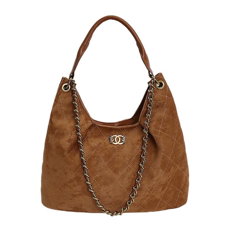 Large-capacity retro bag women's autumn and winter versatile 2025 new casual rhombus shoulder bag textured commuter tote bag