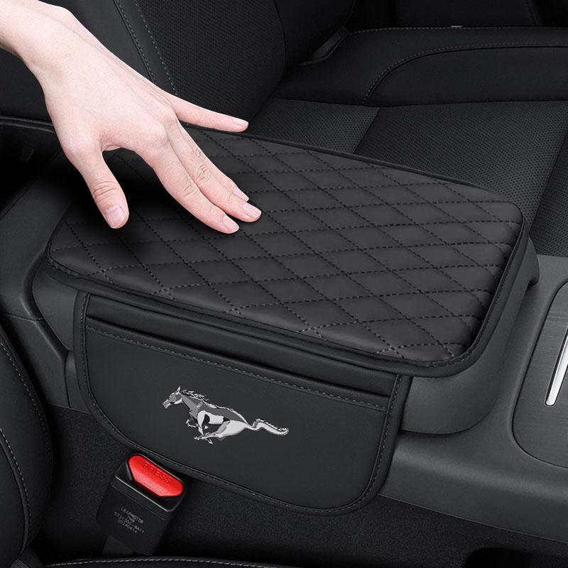 1 Stück Auto Armlehnenmatte Taschentuchboxen Höhenpolster Armlehnenbox Autostyling für Ford Mustang Mondeo Focus Fiesta Escape Kuga Ecosport Ranger