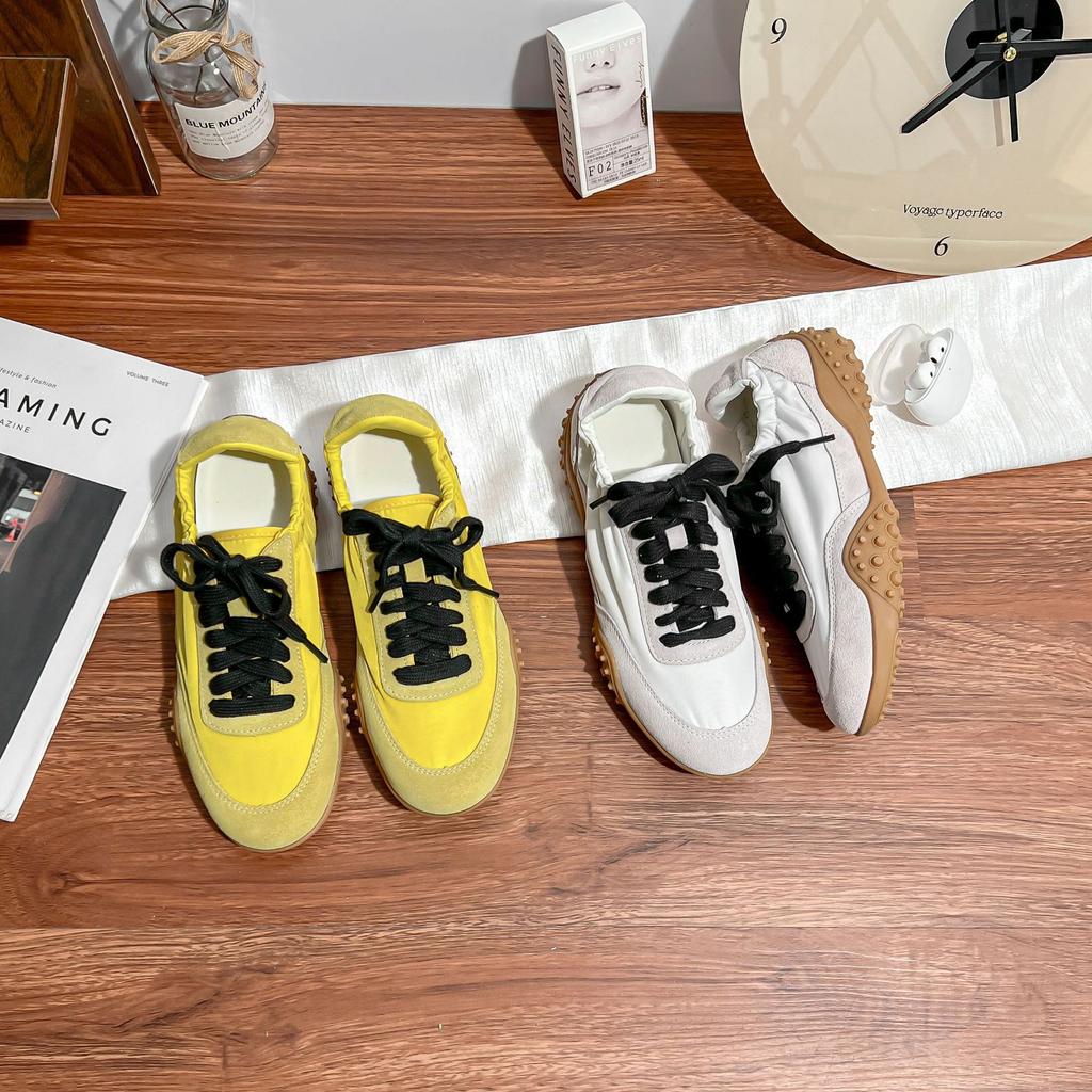 Cowhide Version~ 2025 New Retro Round Head Lace-up Leather German Training Shoes Women's Flat-bottomed Casual Sports Forrest Gump Board Shoes