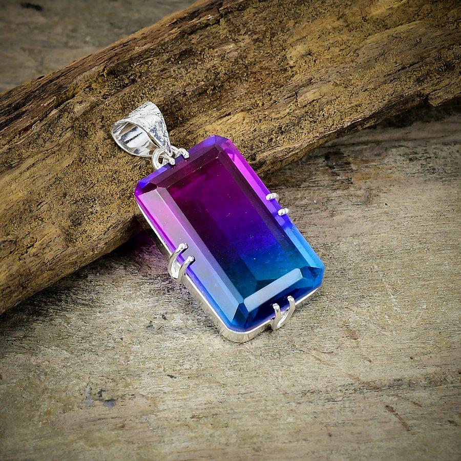

Bi-Color Tourmaline Gemstone 925 Sterling Silver Jewelry Pendant 1.65 M-126