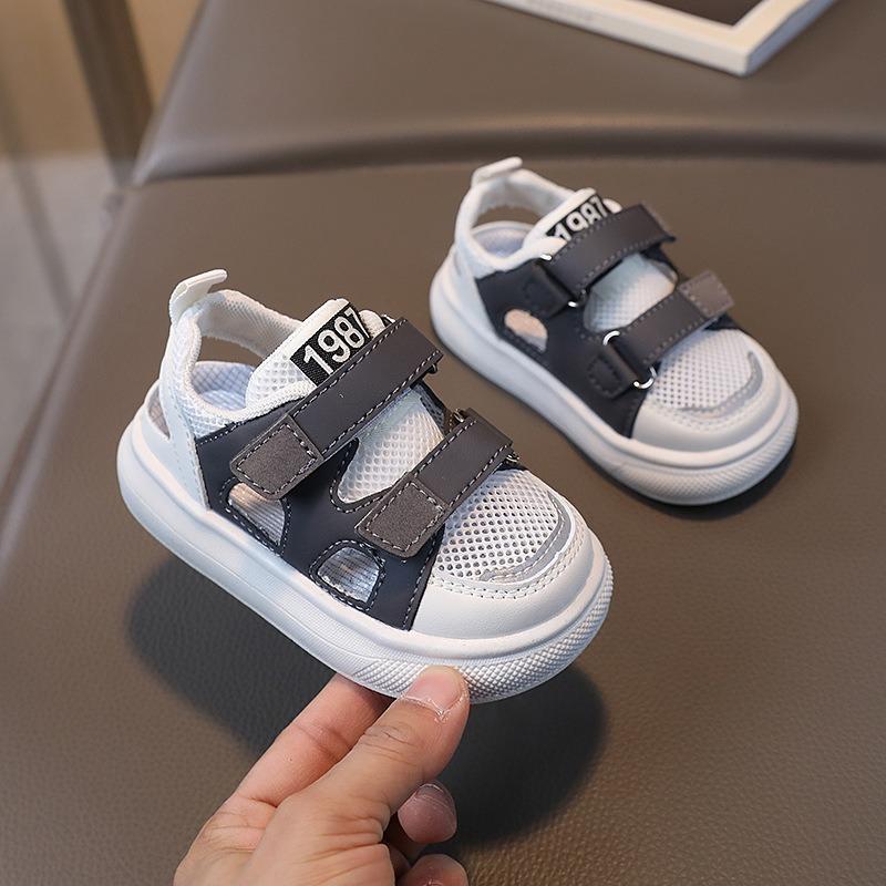 Kids Shoes Summer Children's Sport Sandals Boys' Breathable Mesh Shoes Korean Style Girls' Hollow-out Sneakers Baby Shoes Small Kids
