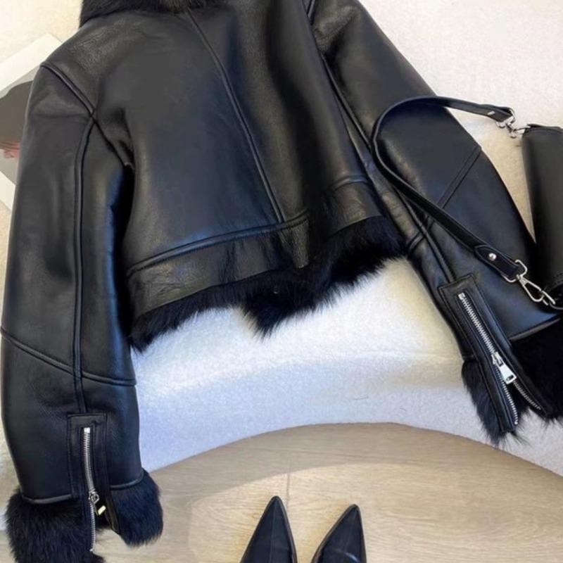 Black Fur Integrated Jacket Women's Short Winter Clothing New Thickened Thermal Locomotive Clothing Jacket Top
