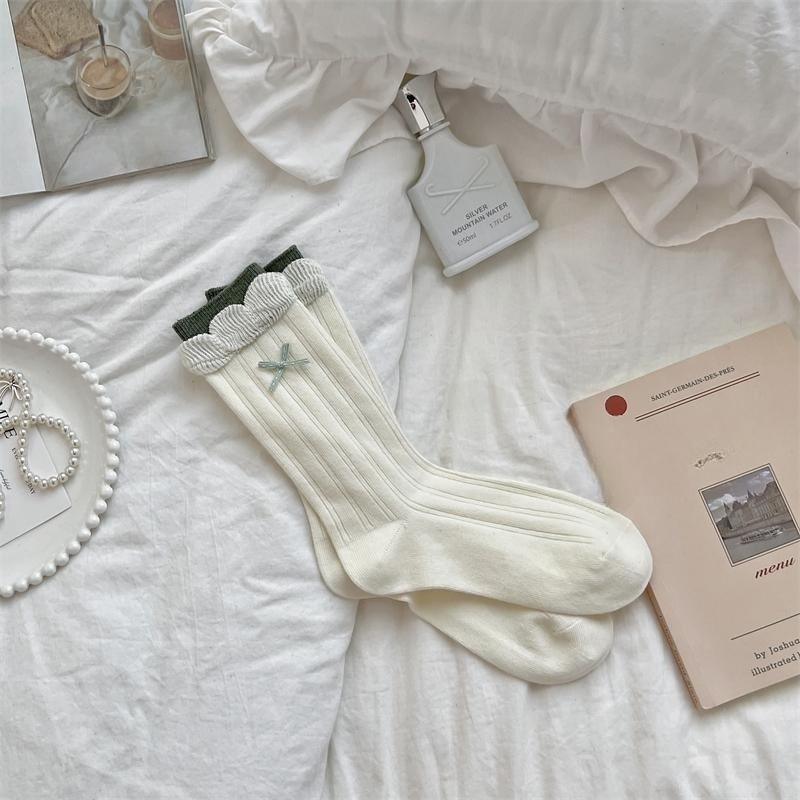 Damen Frühling Sommer Dünnes Modell Süße Schleife Lieblich Blasen-Spitze Ballett im Wind Röhrensocken