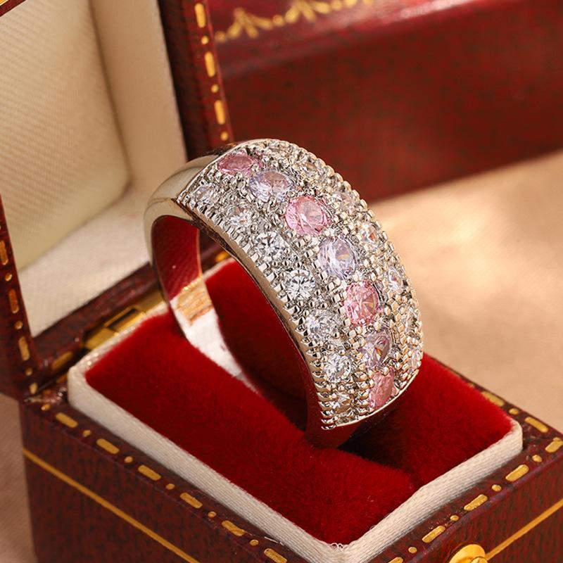 New European and American popular round ring with seven colored zirconia diamonds, elegant and high-end, half-circle full diamond, light luxury,