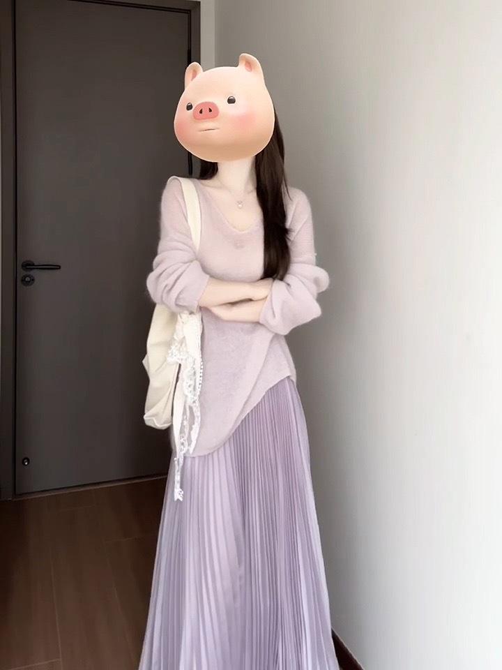 

Women s High-End V-Neck Mohair Sweater & Pleated Skirt Two-Piece Set Medium