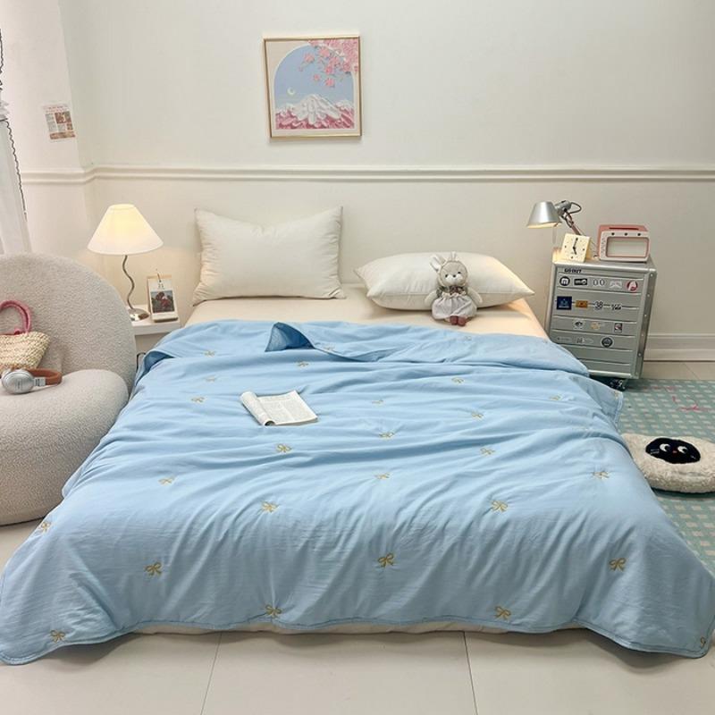 New Solid Color Washed Cotton Summer Quilt Air Conditioner Quilt Summer Bow Embroidery Summer Cool Quilt Non-pure Cotton