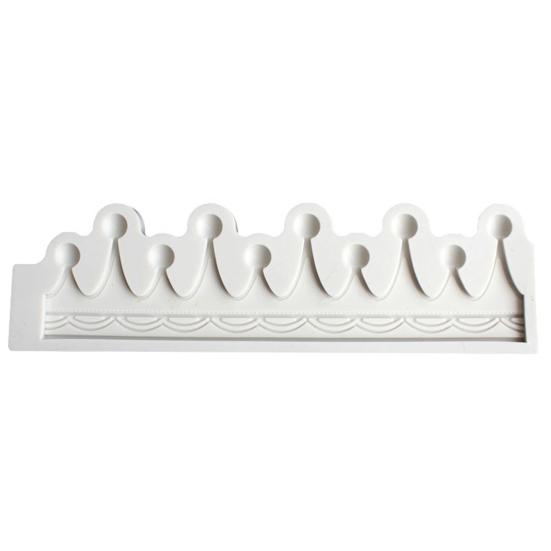Temperature Resistant Candy Mold Reusable Lightweight Crown-shaped Chocolate Cake Silicone Mould