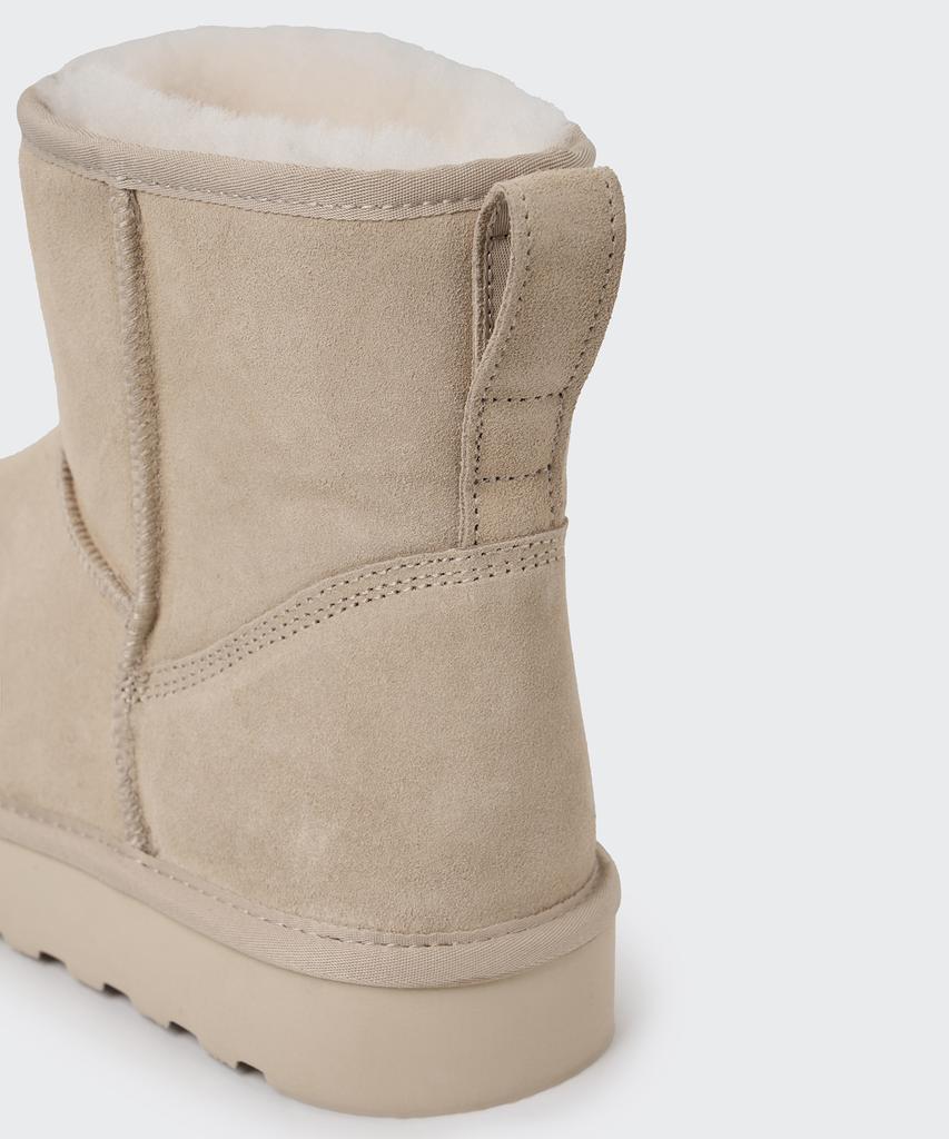 Musinsa Standard Winter Pug Boots [Light Beige]