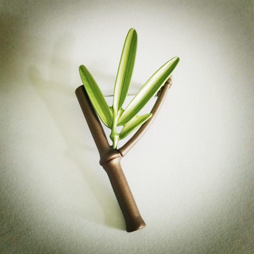 

Украшения из растений Ретро Маленькая бамбуковая брошь Популярная бижутерия Брошь из сплава для корсажа зелёный