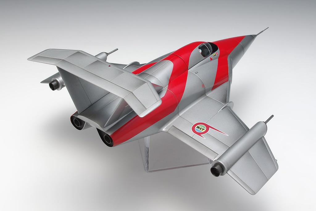 Wave Ultraman Returns MAT Arrow 1 Space Arrow Multiplex Scale Plastic Model Kit 21cm In 1/72 (Approx. Length) UT-033