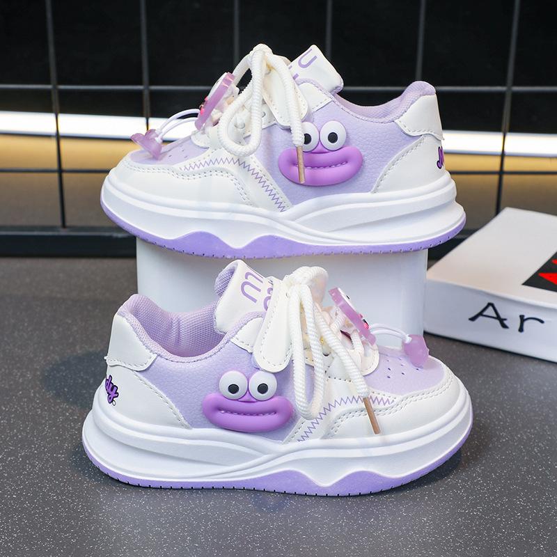 Children's board shoes cartoon girls' sports shoes 2025 spring and autumn new non-slip fashion soft sole Velcro classmate tide