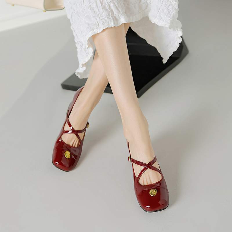 Krazing Pot Sheepskin Square Toe Med Heels Autumn Summer Shoes Metal Flowers Women Mary Janes Fashion Pumps