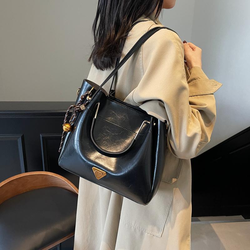 

2025 new gold image tote bag women s daily commuting versatile portable shoulder messenger bag 28*12*24