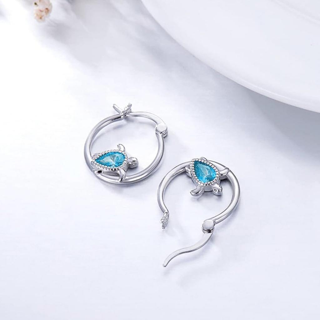 Niche Fashion Animal Design Sea Turtle Huggie Earrings
