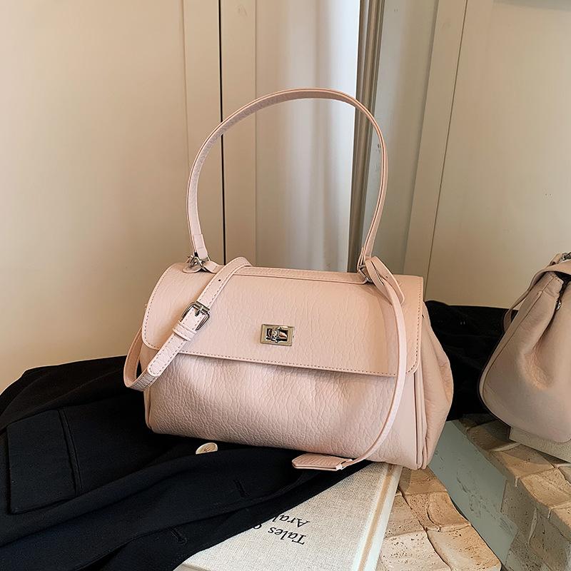 Autumn new style fashion lock locomotive bag portable shoulder oblique span women's bag
