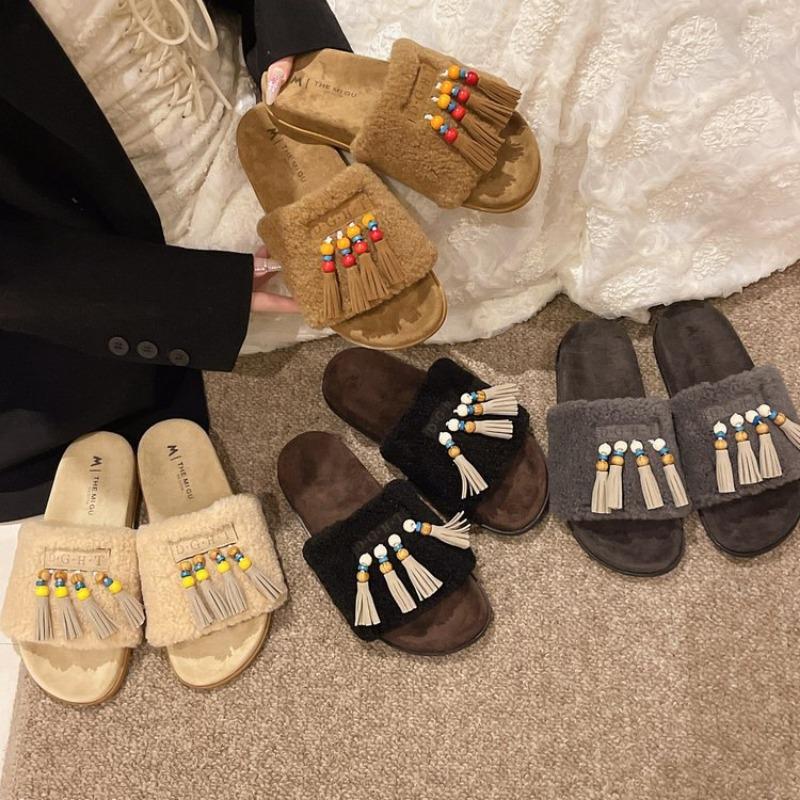 Fashion Fashion Designer Tassel Slippers Women's Luxury Fur Shoes 2025 Summer New Retro Women Open Toe Flat Slides