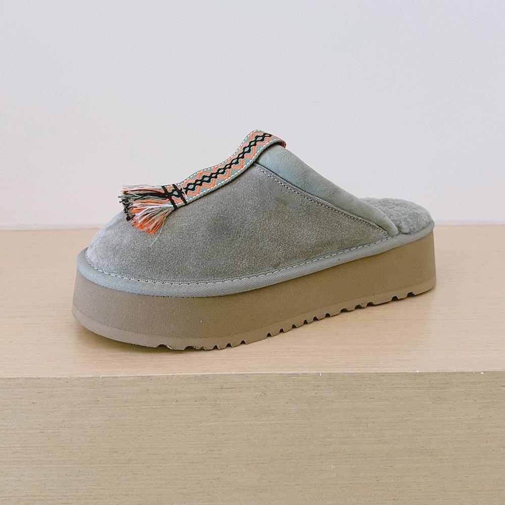 Women s Ethnic Style Plus Size Leather Tassel Slippers - Thick Sole, Closed Toe 41
