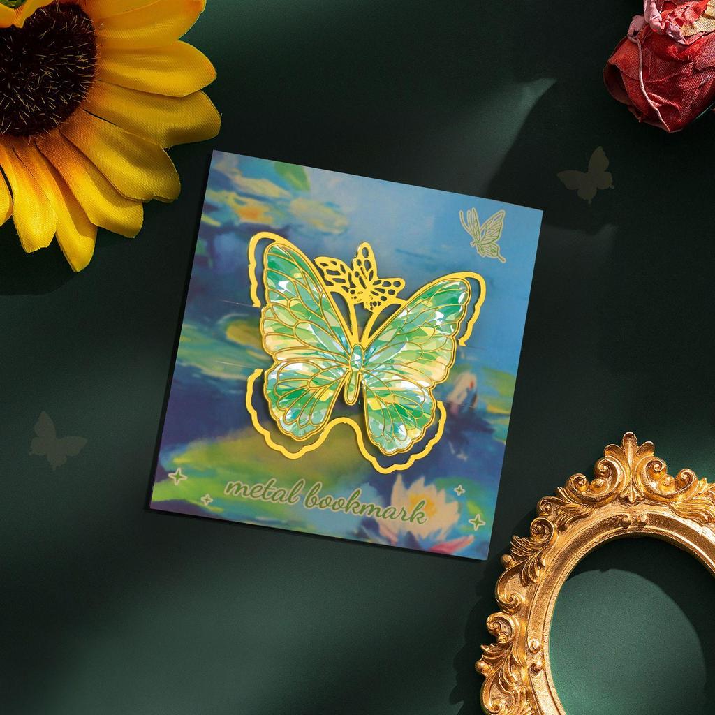Vintage Butterfly Metal Bookmark: Creative and Elegant Back-to-School Souvenir