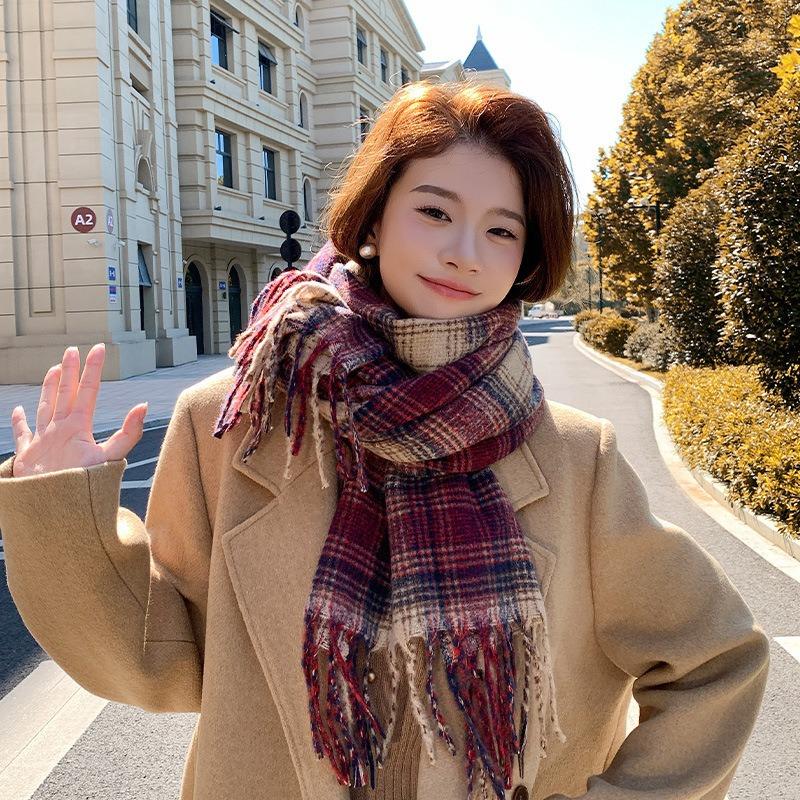 2025 Korean imitation cashmere scarf women's autumn and winter high-end warm shawl cute versatile plaid scarf