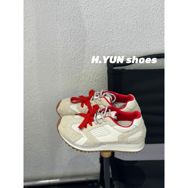 Breathable retro mesh women's new thick-soled inner height increase versatile casual sports running shoes