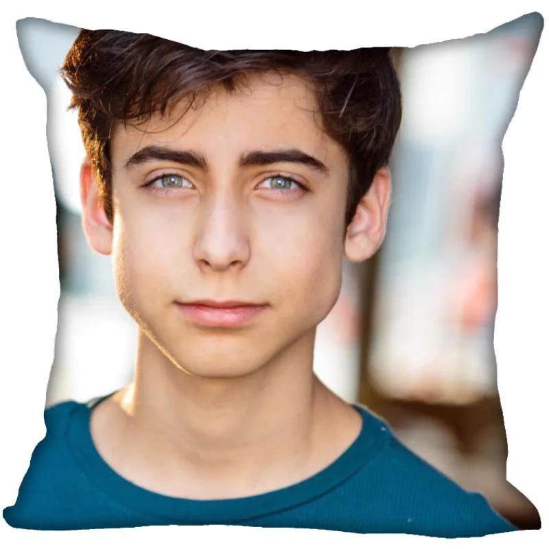 Aidan Gallagher Kissenbezug Heimdeko Kissenbezüge Unsichtbarer Reißverschluss Dekokissenbezüge 45X45cm 0704