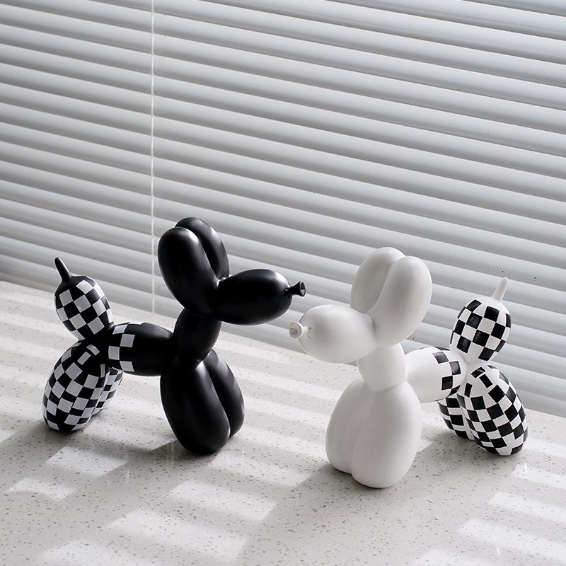 Plaid Balloon Dog Ornament INS Light Figurine Sculpture Tabletop Shelf Living Room Home Office Decor Accessories Modern Art Gift