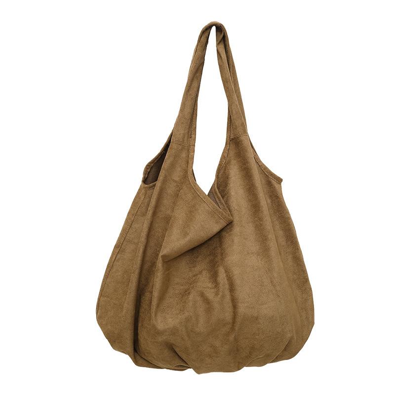 

Trendy versatile large-capacity tote bag autumn and winter lazy wind women s shoulder bag daily commuter messenger bag 52*10*37 коричневый